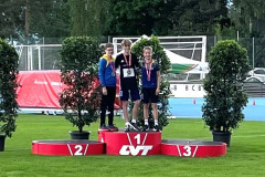 Dominik-Ludwig-gewinnt-2000m-Lauf