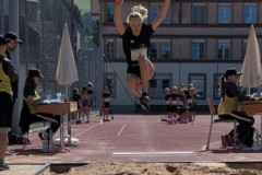Valerie-Weit
