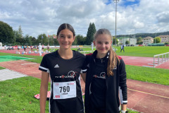 Lyana-Lemann-und-Mia-Dammann-an-der-Nachwuchs-SM-in-Zofingen