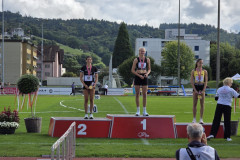 Lyana-holt-Silber-im-Dreisprung