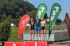 Silber-fuer-Mia-Dammann-im-Dreisprung
